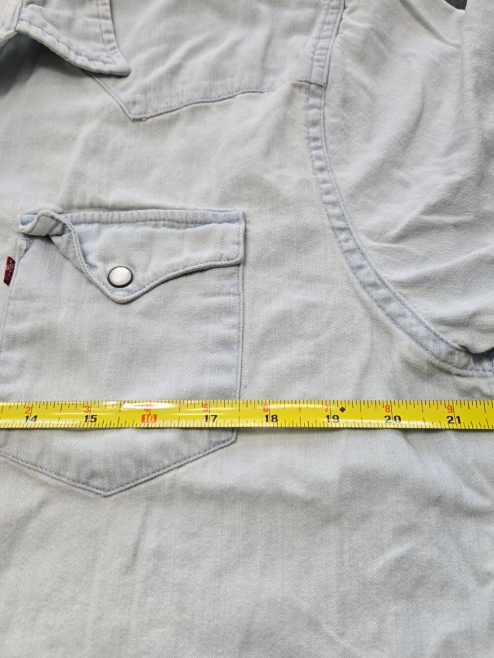 Levi's Short Sleeve Pearl Snap Western Denim Shirt Men's Sz L Light Wash Fade - Picture 11 of 11